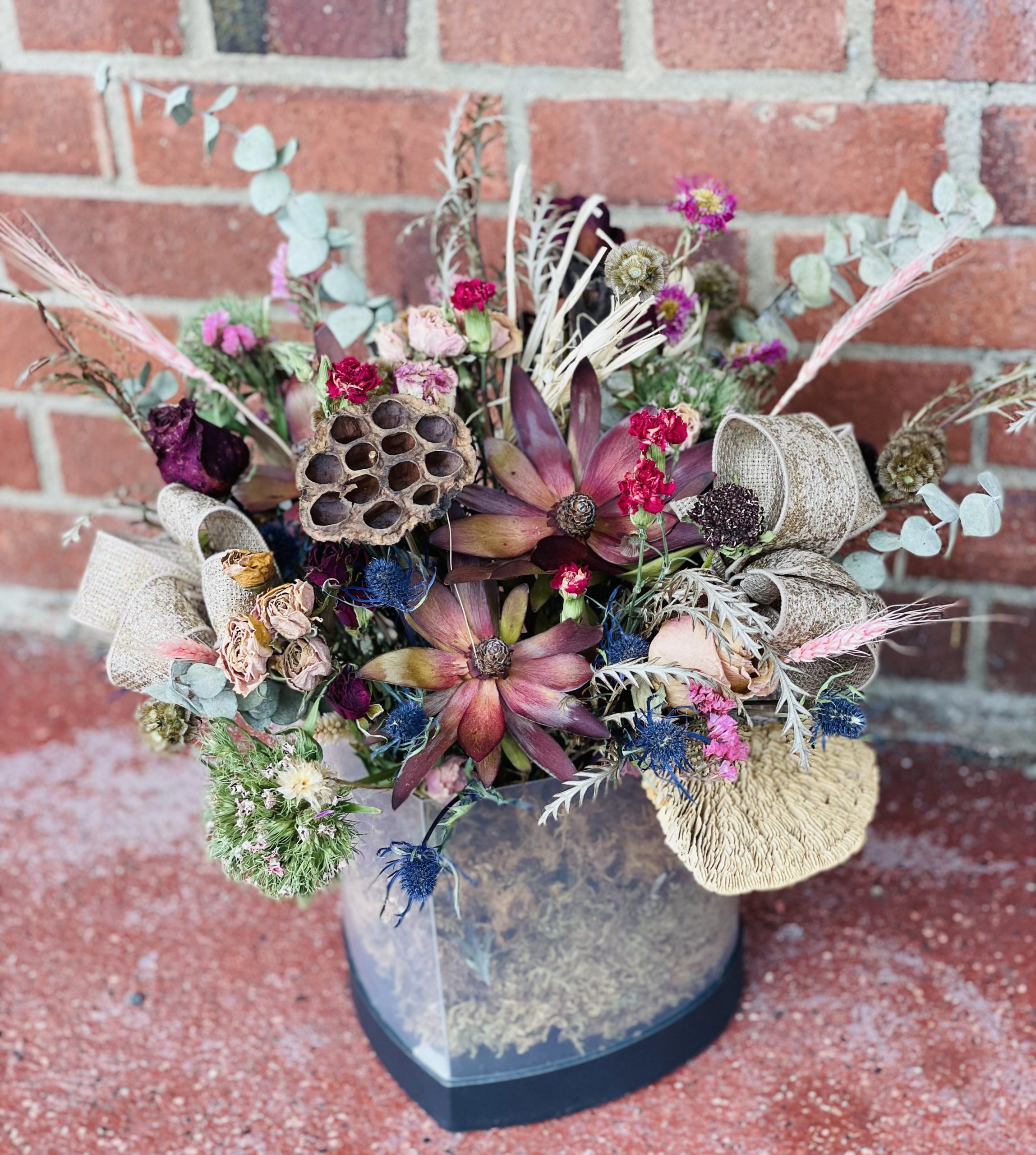 How to Make Dried Floral Arrangements - DIY Dried Flower Bouquet